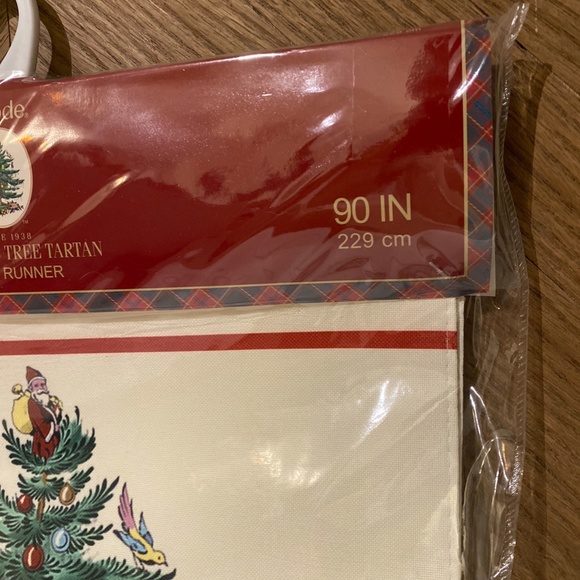 🎄Brand New Spoke Christmas Tree Tartan 90" Table Runner🌟 - Picture 2 of 5